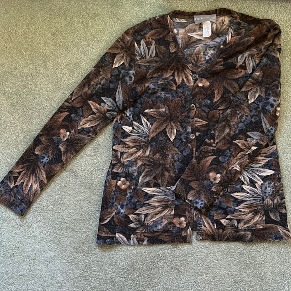 Carol Anderson Button Down